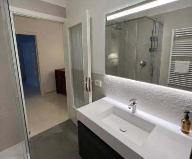 Padenghe sul Garda Apartment | Appartamento Via Antica