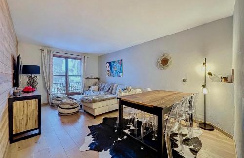 Saint-Etienne-de-Tinee Apartment | Appartement 2 pièces spacieux terrasse vues sur les pistes