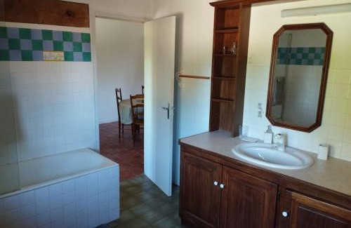 Mathaux Apartment | Appartement à 5 min des lacs