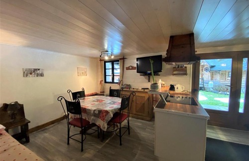 Les Prodains Apartment | Appartement 2 pièces, 5 min du téléphérique Avoriaz, navette gratuite, parking, jardin, services inclus - FR-1-754-41