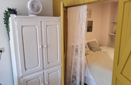 Baflo Bed & Breakfast | Appartement 3 met terras aan de tuin van Op de Roemte