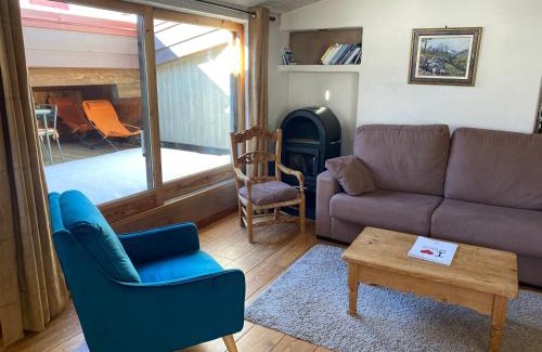 Demi-Quartier Apartment | Appartement 71m2 près de Megève, à 200m télécabine la Princesse, local à ski, 2 chambres, parking couvert