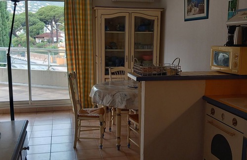 Cavaliere Apartment | Appartement Avec Terrasse Centre Cavalaire