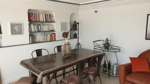 Quartier Administratif Apartment | Appartement agréable avec 2 très belles terrasses au coeur de Rabat