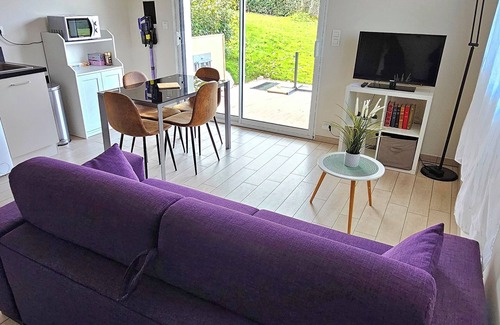 Bons-en-Chablais Apartment | Appartement au Calme