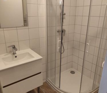 La Demi-Lune Apartment | Appartement Camélia
