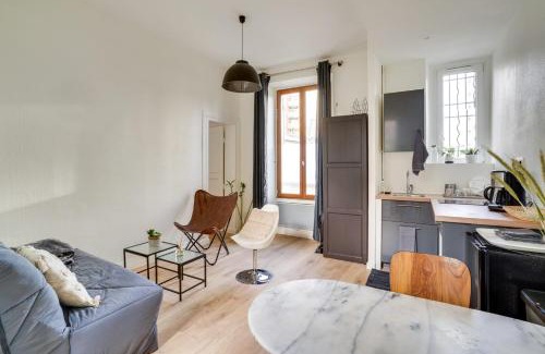 Louis Bertrand-Mirabeau-Semard Apartment | Appartement charmant entièrement équipé