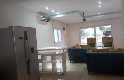 Lome Apartment | Appartement chic