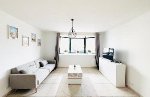Pontault-Combault Apartment | Appartement Coquelicot 25km Paris et Disney