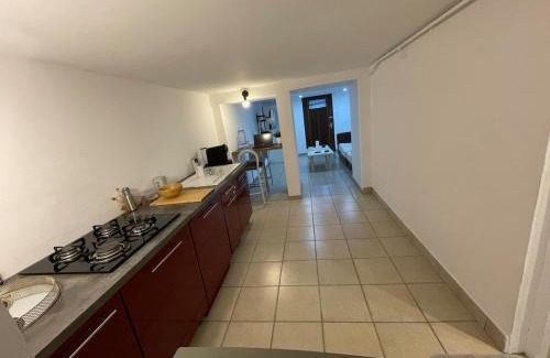 Folschviller Apartment | Appartement cosy avec terrasse jardin