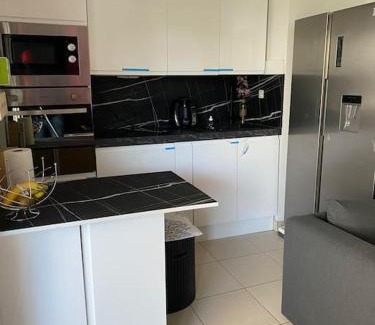 La Pompignane Apartment | Appartement cosy et chic