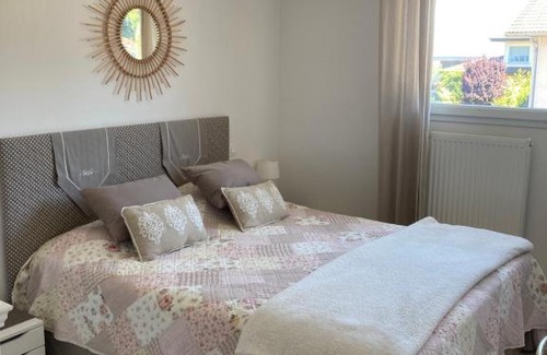 Evian-les-Bains Apartment | Appartement de charme sur les Hauts d'Evian