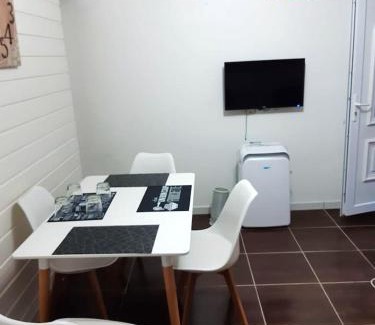 Saint-Esprit Apartment | Appartement charmant a Saint Esprit 42 m² vue montagne