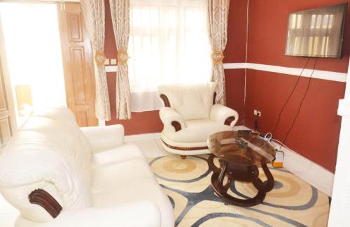 Yaounde Apartment | Appartement New Stading YAOUNDE - MIMBOMAN MAETURE