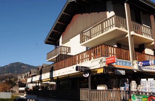 Samoens Apartment | Appartement rénové au centre du village avec balcon et accès skibus - FR-1-624-145