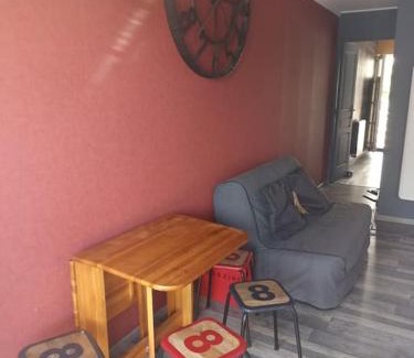 Meschers-sur-Gironde Apartment | Appartement très agréable proche tous commerces