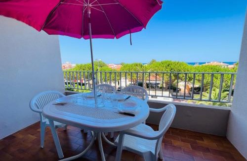 Saint-Cyprien Plage Apartment | Appartement T2 avec Terrasse et Parking - 200m Plage - FR-1-309-478