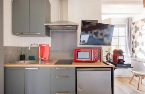 Angouleme Apartment | Appartement T2- Le bon accueil/WIFI/PARKING