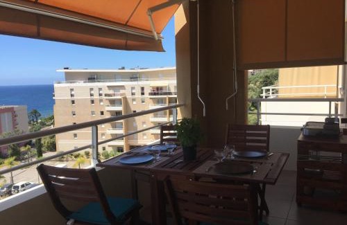 Ajaccio Apartment | Appartement T3 classé 3 étoiles vue mer avec terrasse ,plage 2 minutes à pied