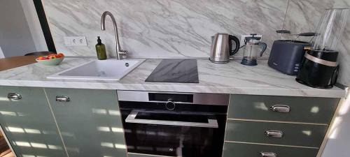 Sofia Apartment | Appartement vintage près de l'Académie de Medecine