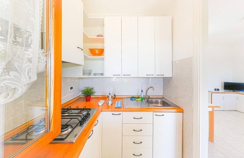 Marina di Andora Apartment | Appartements mit Veranda, Andora