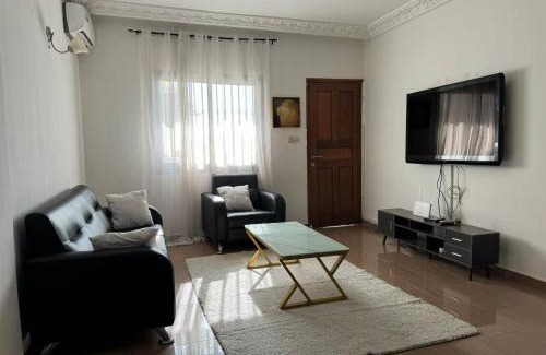 Yaounde Apartment | Appartements modernes, Wifi, TV - Yaoundé, Omnisports