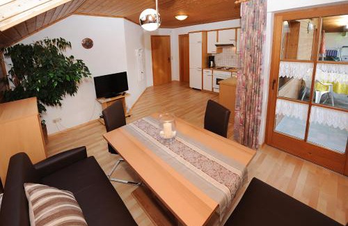 Sankt Anton im Montafon Apartment | Appartment Gertrud Flatz