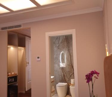 San Giovanni House | Appian Private Suites