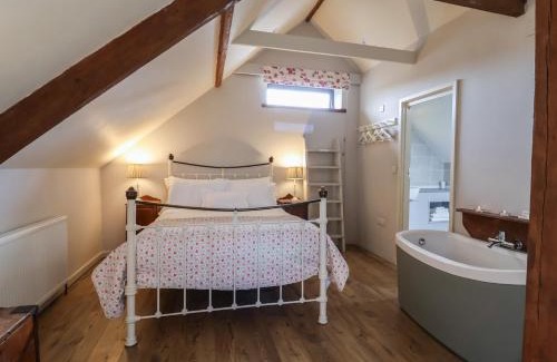 Honiton House | Apple Loft