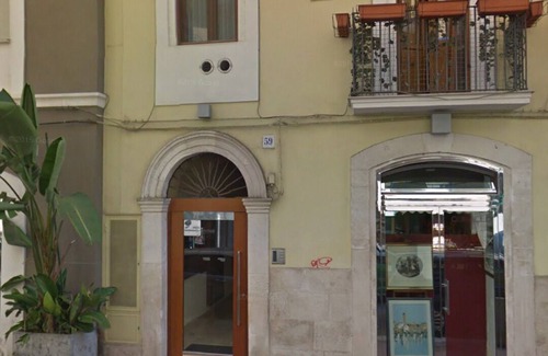 Bari City Centre House | apple tree quadruple accommodations