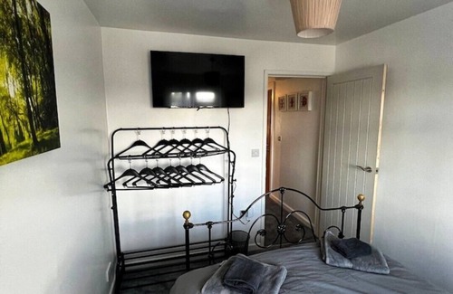 Brackley Apartment | Apt 3: Comfortable private flat