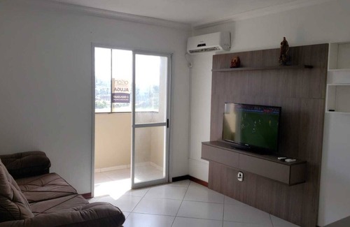 Sao Jose Apartment | Apt 3 d 95 m2 with 3 air tv wifi large 24 hour concierge