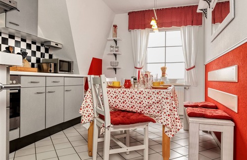 Gollwitz Apartment | Apt. FRIESENSTÜBCHEN - Top floor apartment in the heart of Gollwitz