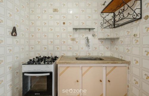 Muquicaba Apartment | Apt in Muquiçaba w/view of Small Beach EPM0803