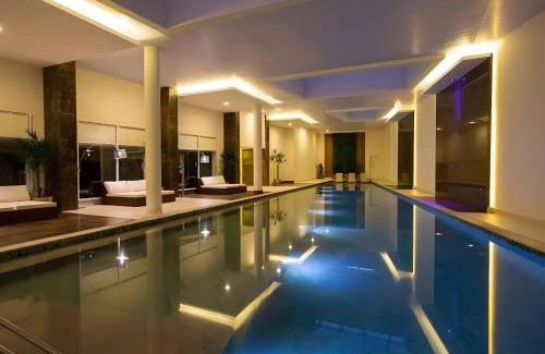 Pinheiros Apartment | Apt LUXUOSO ao lado do metro Pinheiros e Faria Lima Itaim - Thera Faria Lima