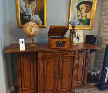 Newbridge Apartment | Apt near everything