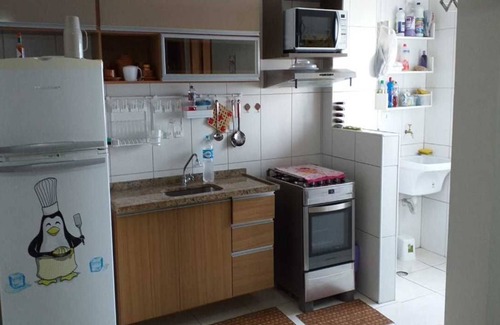 Mirim Apartment | apt overlooking the local sea near the holiday colonies and statues of Iemanjá