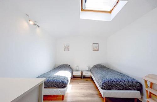 Amiens Apartment | Apt T3 lumineux & Confort *Proche Centre-ville*