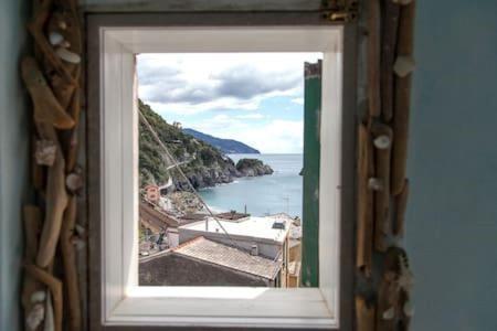 Borgo Antico Apartment | Apt. with an exciting view