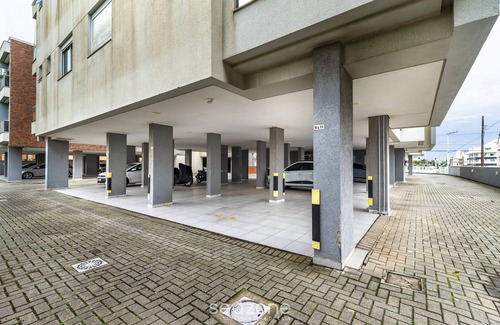 Ingleses Centro Apartment | Apt With Barbecue Near the Beach Rgn0203