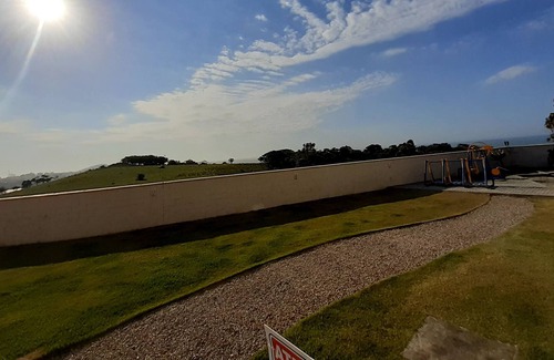 Vila Nova Apartment | Apt with sea view on Vila beach