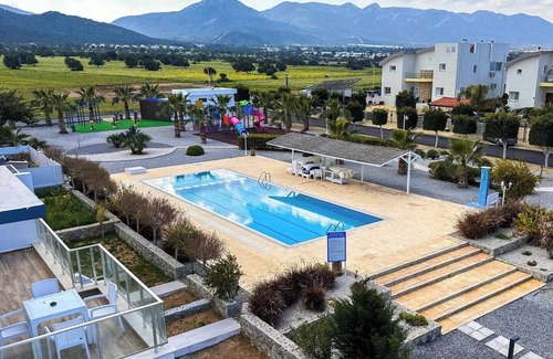 Tatlisu Apartment | Aptm for 5, near the sea, pool, BBQ area, terrace…