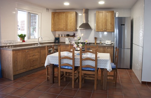 Comares Apartment | Aptment, free wifi, in Comares, voted Magical Village of Spain! Stunning Views!