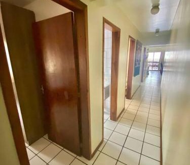 Castelo Branco Apartment | Apto 5 min praia 3 quartos até 8 pessoas