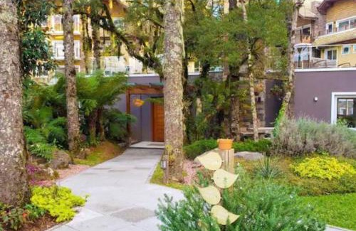 Carniel Apartment | Apto com piscina aquecida próx ao centro