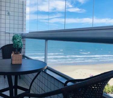 Aviacao Apartment | Apto com vista mar PÉ NA AREIA