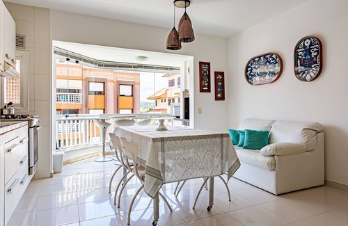 Jurere Apartment | Apto no Open Shopping 600m da praia IBI307