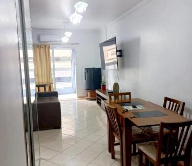 Aviacao Apartment | Apto Pé na Areia com Vista Mar, Churrasqueira e Espaço para 8 Pessoas