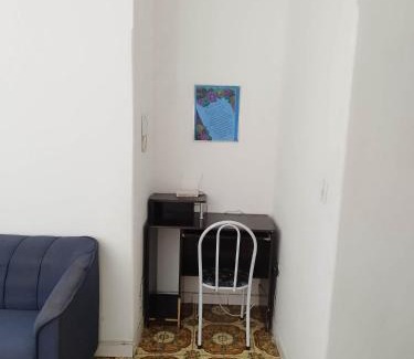 Centro de Vila Velha Apartment | Apto tipo Casa 10 com 1quarto bem grande Praia da Costa Centro Ar Condicionado Internet Mobiliado Geladeira Fogao TV