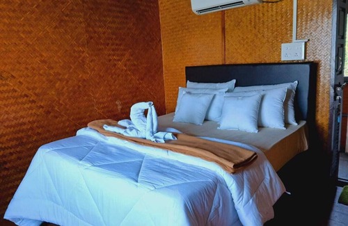 Chopdem House | Aquaholic - A Floating Villa